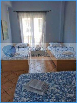 9cfda3b6839b48a0ae9e13272658731c-original