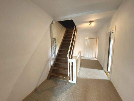 Stiege zum Spitzboden