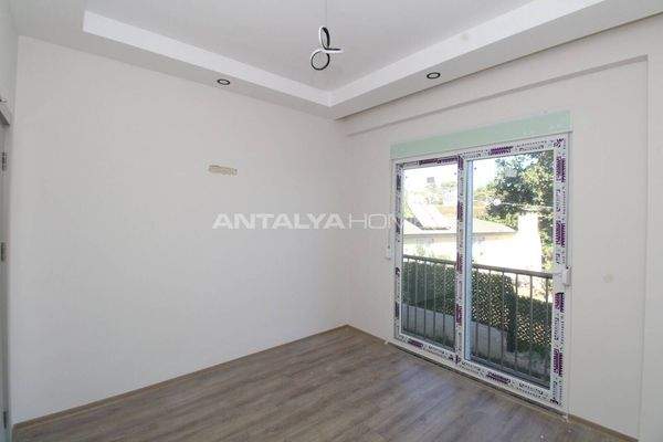 2-Bedroom Apartment in a Complex with a Pool in Antalya Manavgat