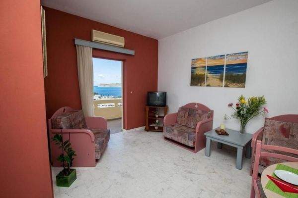 Kreta, Stalos: Hotel mit Pool und Panoramablick aufs Meer zu verkaufen