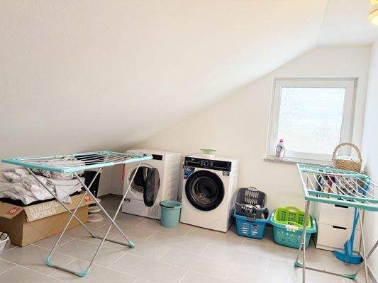 DG Wirtschaftsraum.jpeg