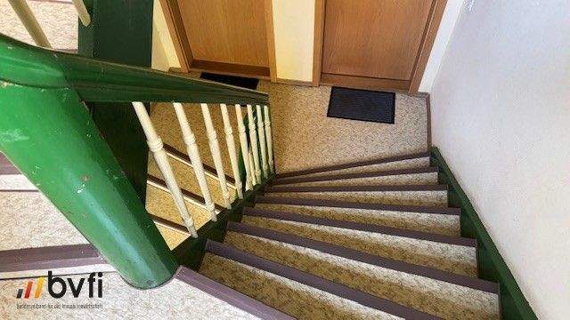 Treppenaufgang zu den Wohnebenen