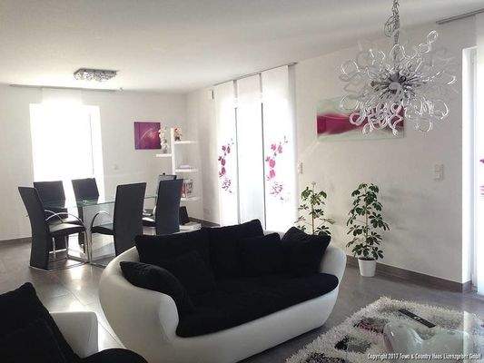 Flair 124 Wohnzimmer Musterhaus_Neunkirchen.jpg