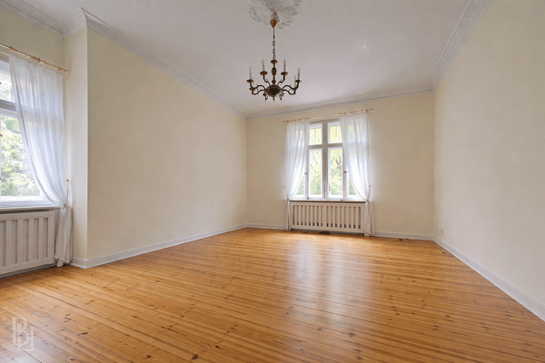 Wohnzimmer / Esszimmer