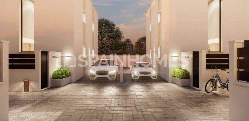 Villas with Private Pools and Gardens in San Juan Alicante