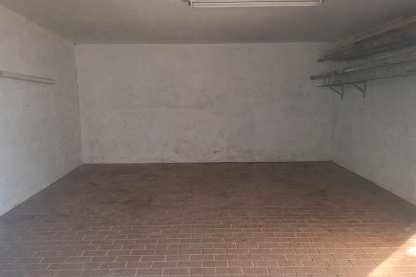 Werkstatt, innen, KI-optimiert