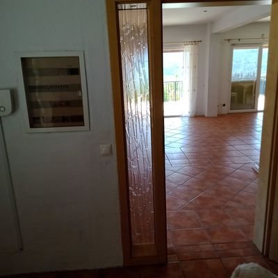 GR Blick ins Wohnzimmer.jpg