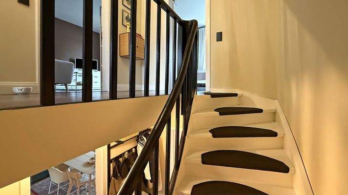 Treppenaufgang zum Obergeschoss