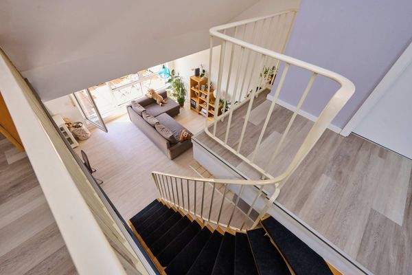 Treppe zum Wohnzimmer