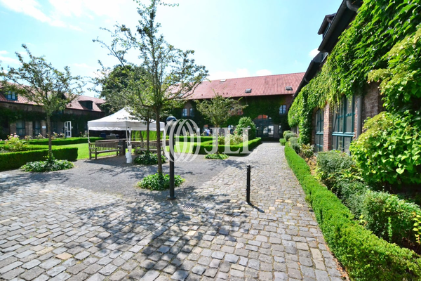 Außenansicht_Innenhof