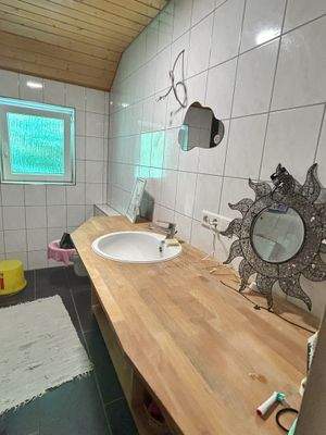 Badezimmer im OG 