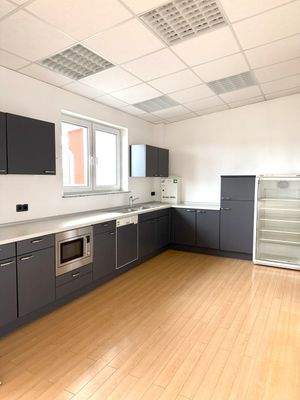 Küche mit Einbauküche