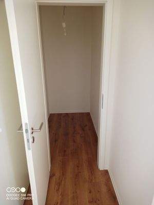 MUSTERFOTO Abstellkammer.jpg