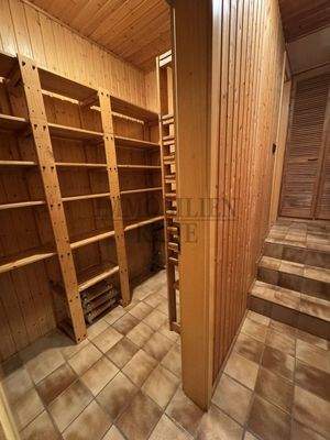 Keller (Abstellraum)