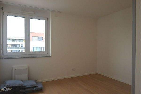 Zimmer 2 mit Fenster Richtung Nord 11,9 m²