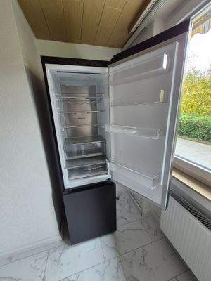 4 weitere Ansicht Küche.jpg