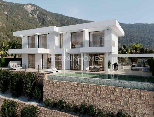 Luxury Houses with Private Gardens and Pools in Finestrat
