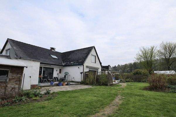 Garten (2) (saisolnale Anpassunug durch KI)