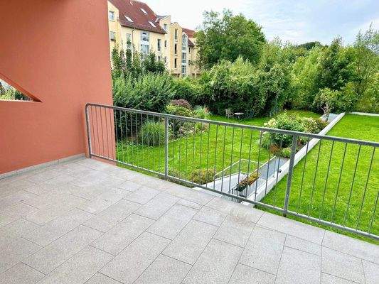 Terrasse Galerie (kann genutzt werden)