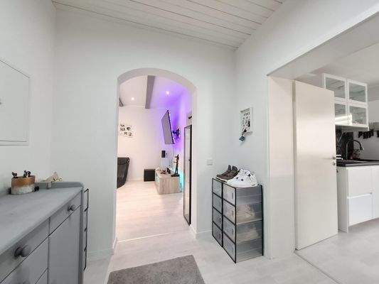 Erdgeschosswohnung - Flur