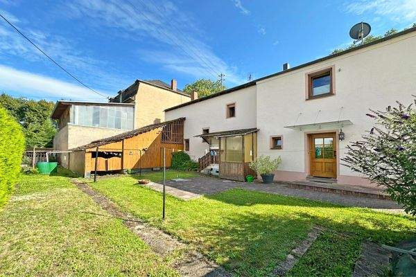 Großes EFH mit Garten