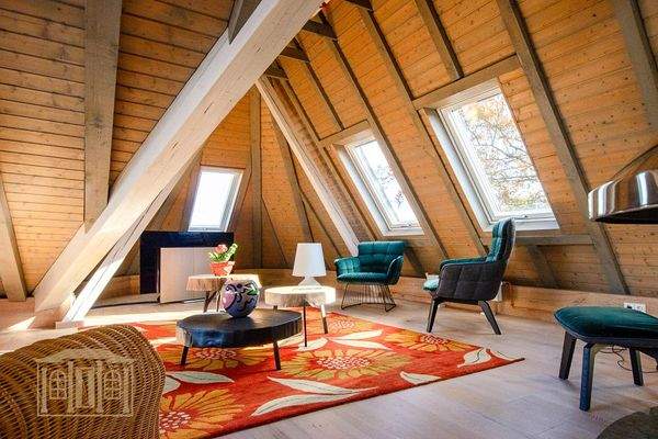 Wohnbereich / Studio im Dachgeschoss