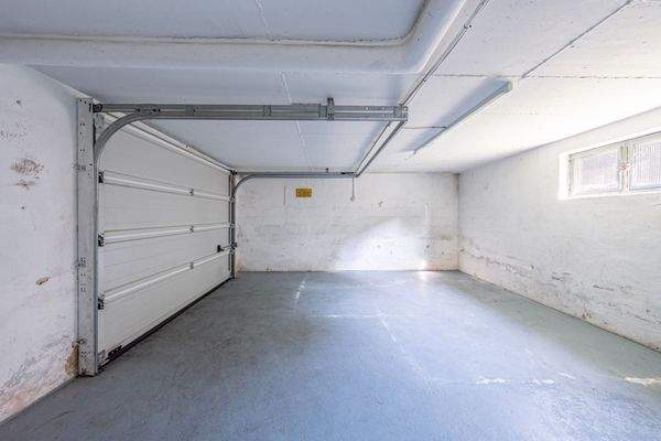 Kellergarage