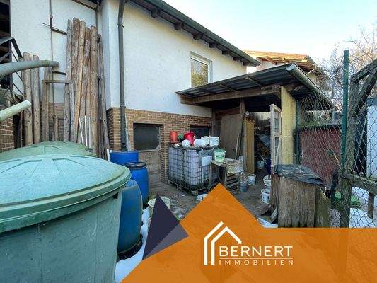 Keller mit Stallungen