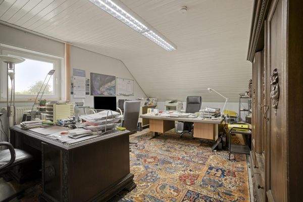 Büro / Schlafzimmer