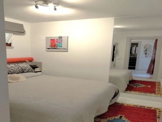 2. Schlafzimmer