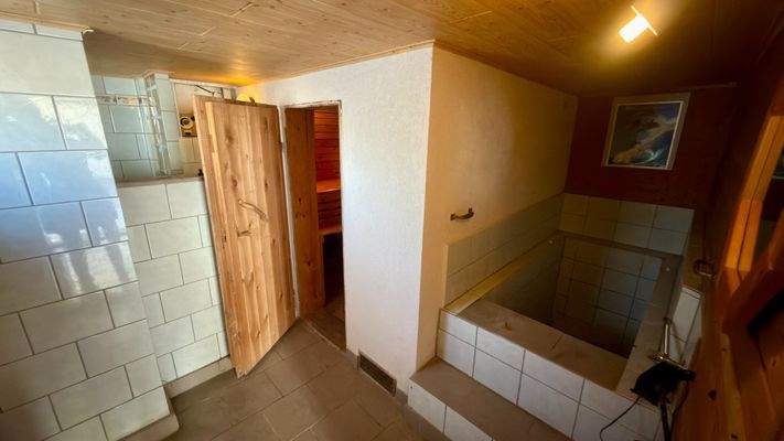 Saunabereich (Nebengelass)