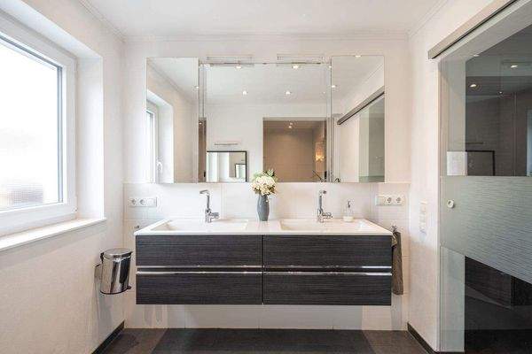 OG Bad mit Dusche (6).jpeg