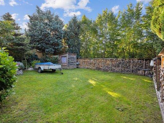 weitere Gartenfläche