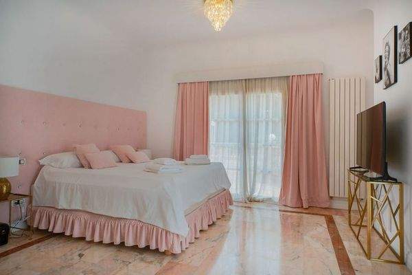 luxus-ferienvilla-son-vida-beverly-hills-053