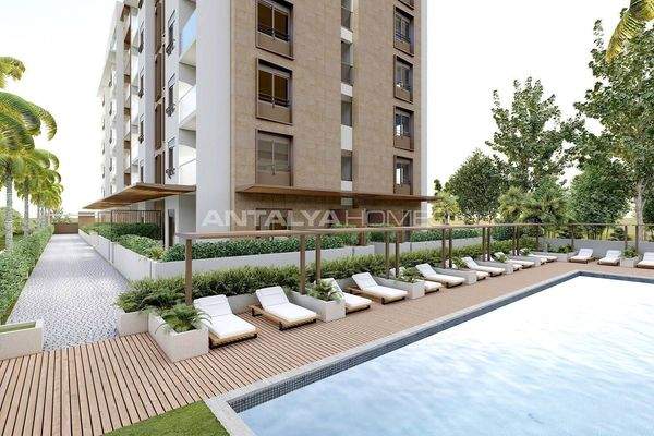 Mountain View Flats with Pool and Parking in Konyaaltı