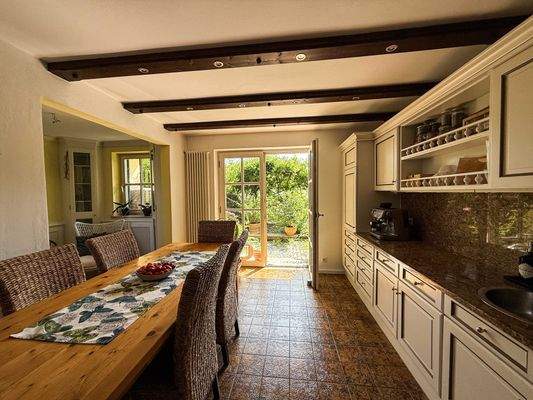 Essbereich mit Küche