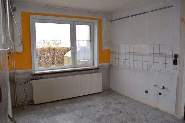 Küche Ansicht 1.JPG