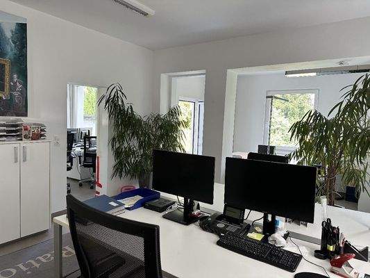 Büro im EG