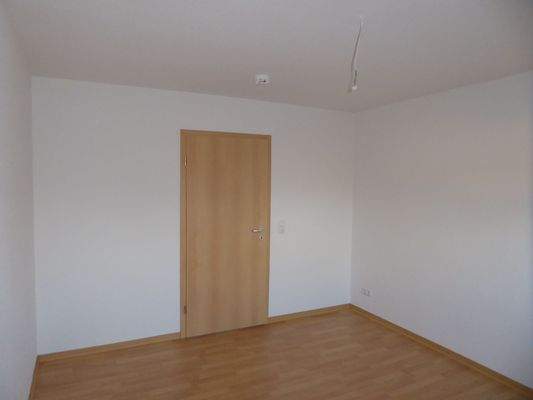 Schlafzimmer (2).JPG