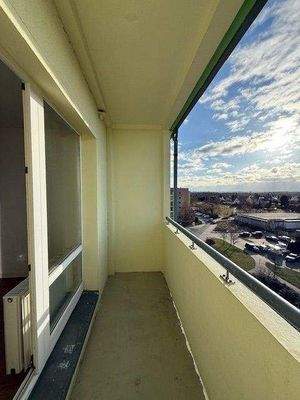 Balkon mit Fernblick.jpg