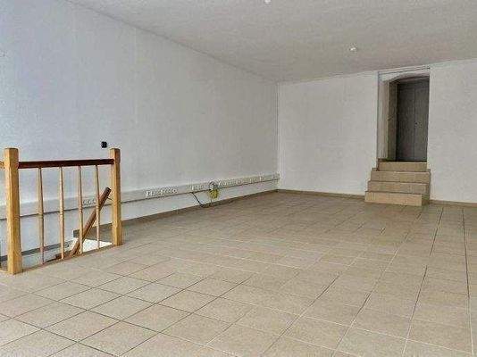 Geschäftsraum II - Zugang Keller - Abstellraum