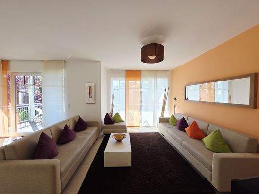 Sitzecke in WZ gr. Whg.