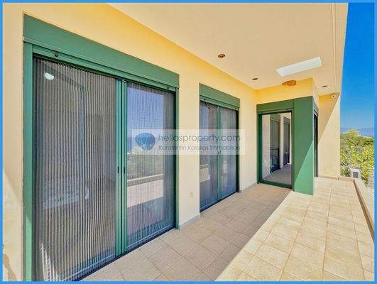 8a83558cf3d5407a8d9c251ae7d8e8d4-original