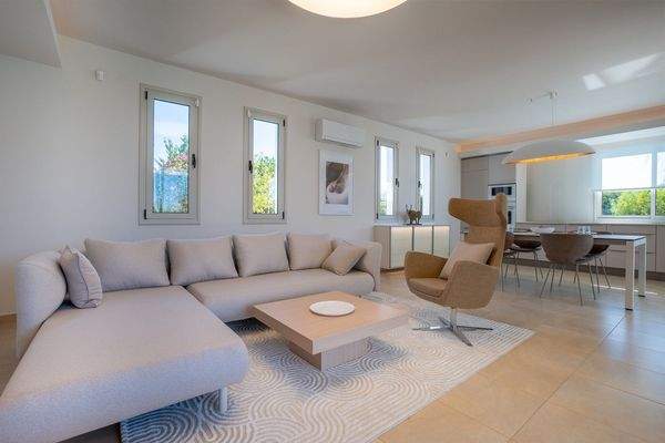 747200-detached-villa-for-sale-in-kouklia-secret-v