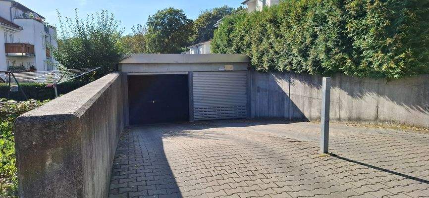 Zufahrt Tiefgarage