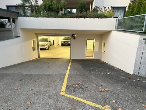 Leonberg Garage, Leonberg Stellplatz