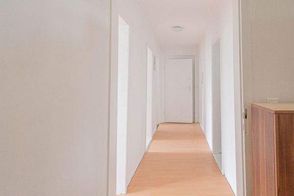 Hochparterre links - Flur- 