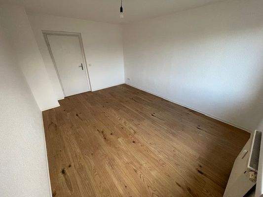Zimmer vorn links
