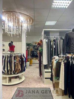 derzeit Textilgeschäft