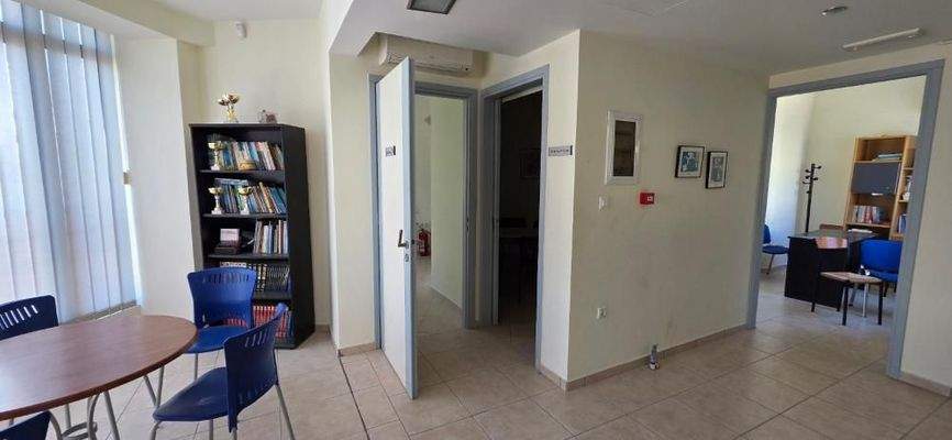 Kreta, Heraklion: Geschäftshaus im Stadtteil Atsalenio zu verkaufen